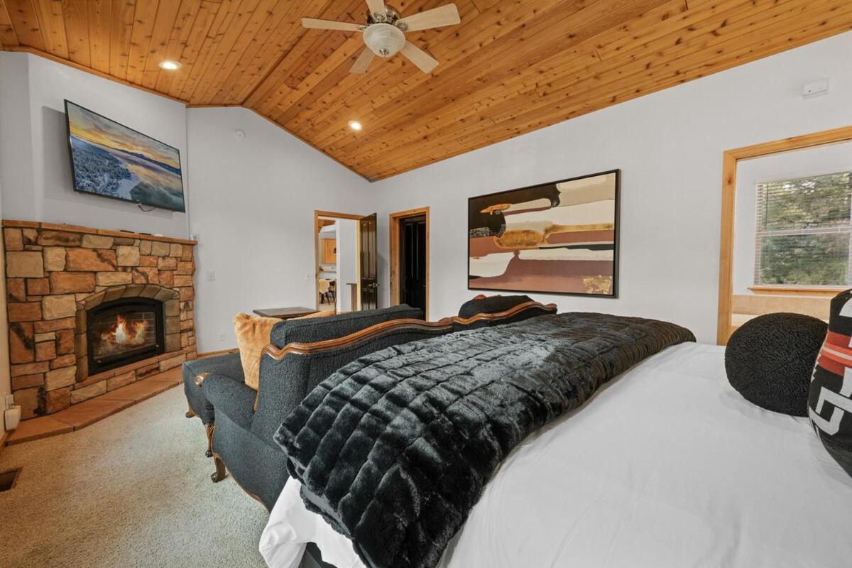 New Serenity Lodge Base Of Snow Summit Hot Tub Big Bear Lake Bagian luar foto