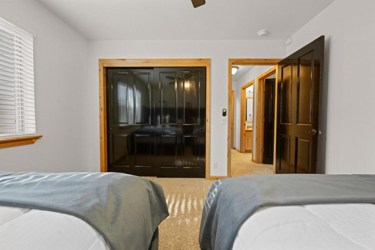 New Serenity Lodge Base Of Snow Summit Hot Tub Big Bear Lake Bagian luar foto