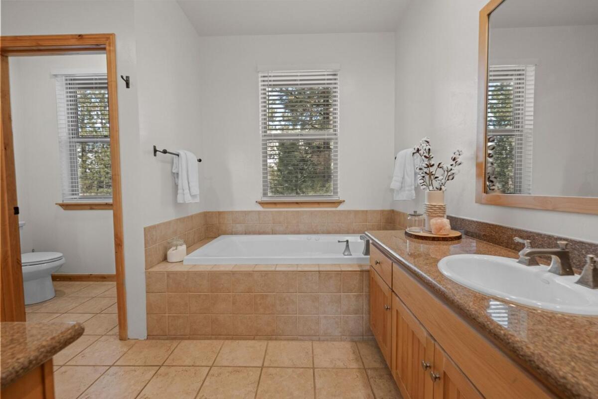 New Serenity Lodge Base Of Snow Summit Hot Tub Big Bear Lake Bagian luar foto