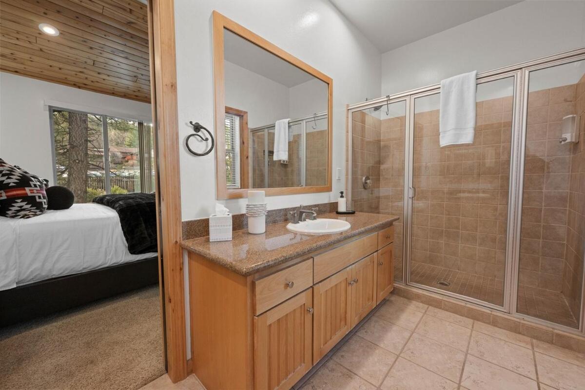 New Serenity Lodge Base Of Snow Summit Hot Tub Big Bear Lake Bagian luar foto
